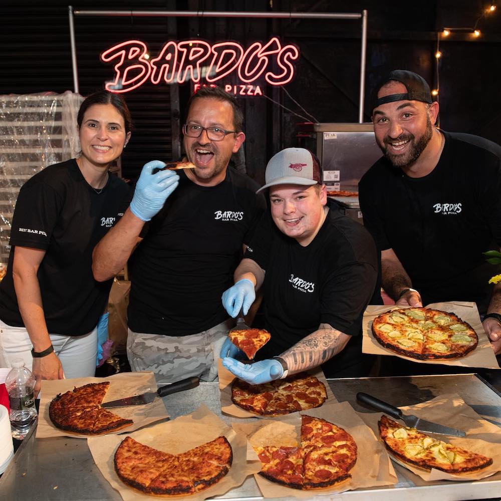 Bar and Tavern Style Pizza Pans