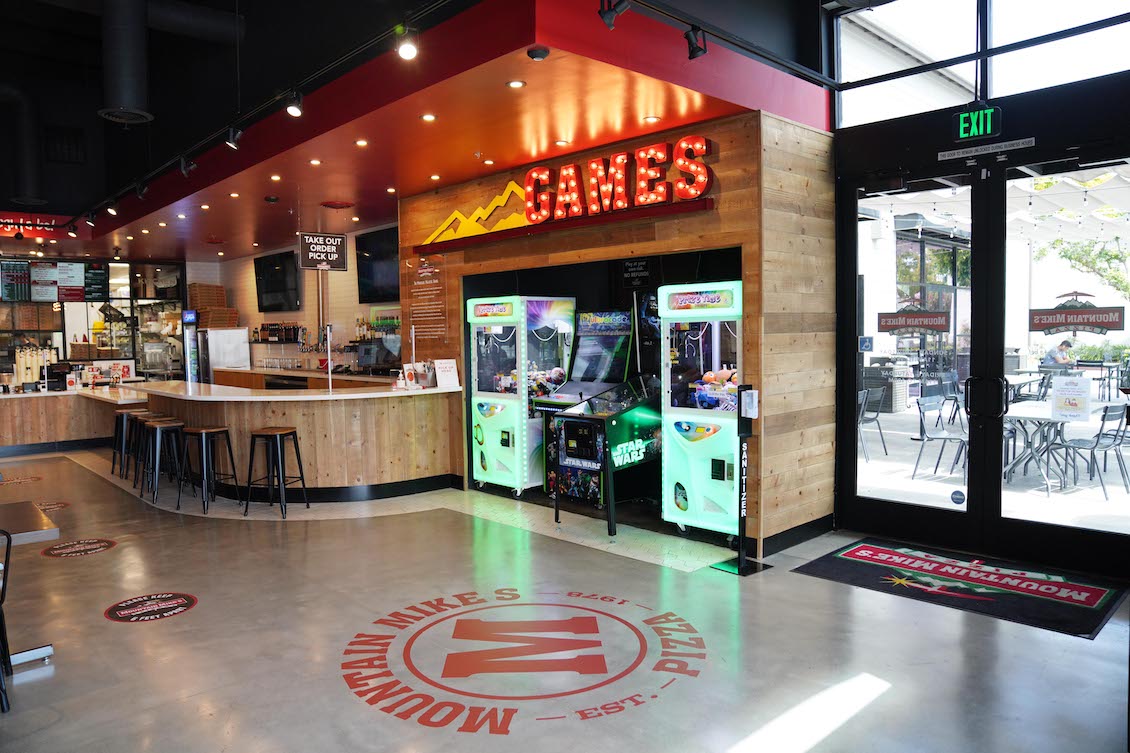 This photo shows the interior of a Mountain Mike's Pizza location.