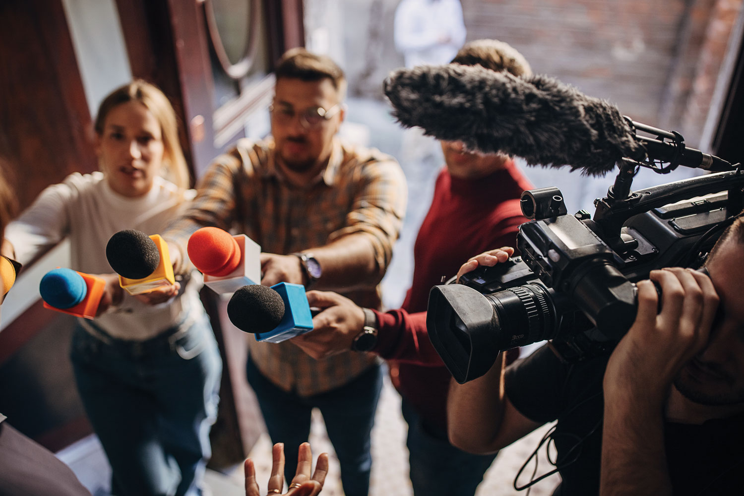 Breaking News: How to Earn Media Coverage for Your Pizzeria