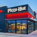 This photo shows the exterior of a Pizza Hut restaurant.