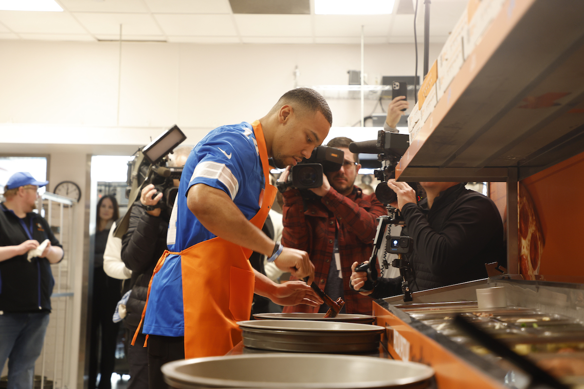 Detroit Lions’ Amon-Ra St. Brown Takes On 12-Year-Old in Pizza-Making Contest